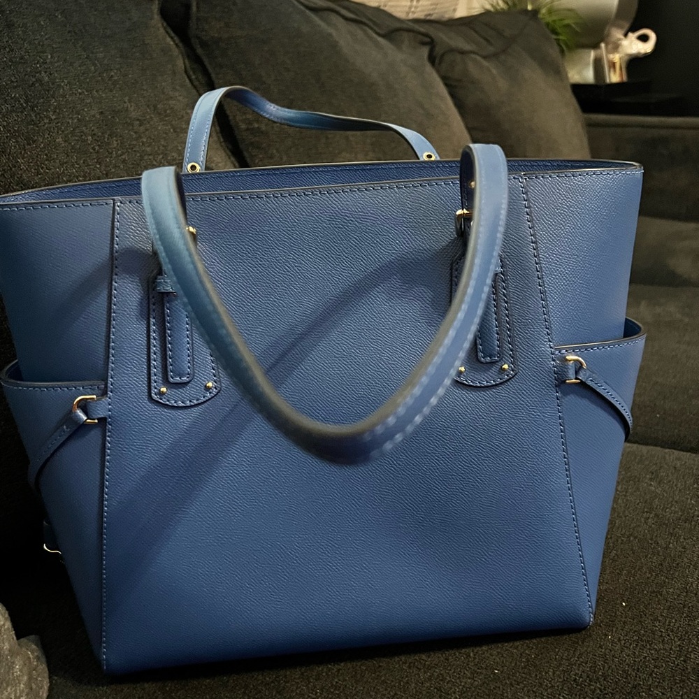 Michael Kors bag set bag and wallet